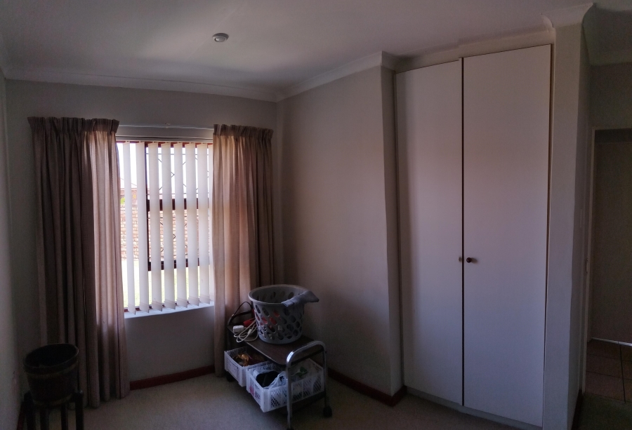 3 Bedroom Property for Sale in Strelitzia Park Eastern Cape